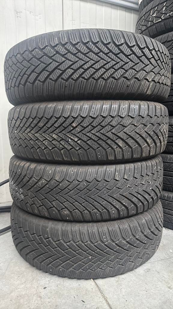 1956515  195/65/15  195/65R15 winter merk continental, Ophalen