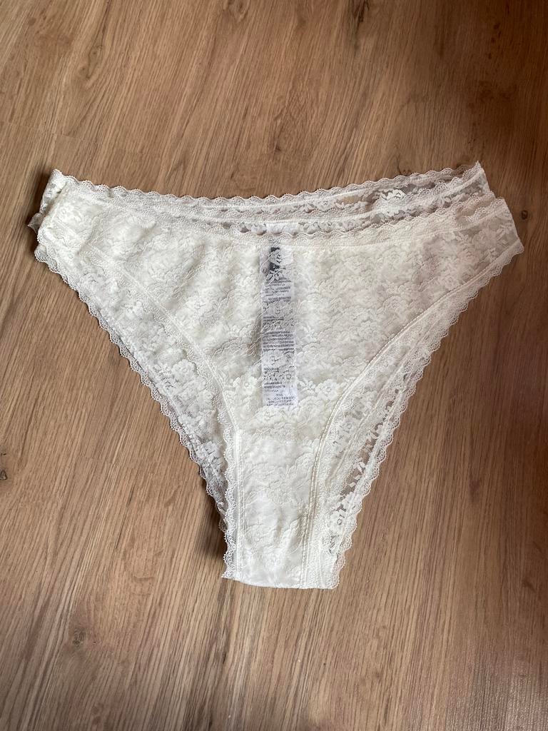Tanga, Autres couleurs, Autres types