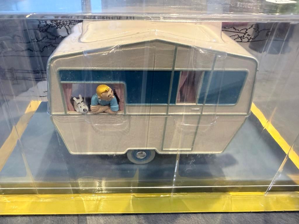 LA CARAVANE DES TOURISTES TINTIN 1/24 29851 L'ILE NOIRE, Enlèvement ou Envoi, Tintin, Neuf, Statue ou Figurine