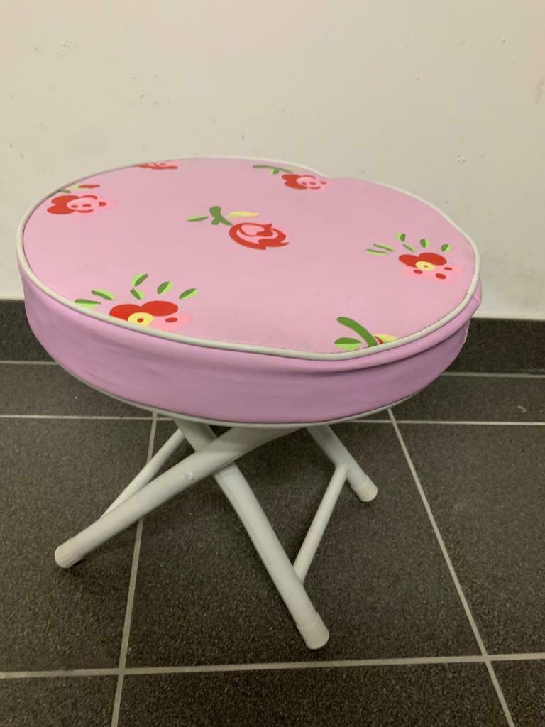 Plooibare kruk met bloemetjes, Kinderen en Baby's, Kinderstoelen, Ophalen, Zo goed als nieuw