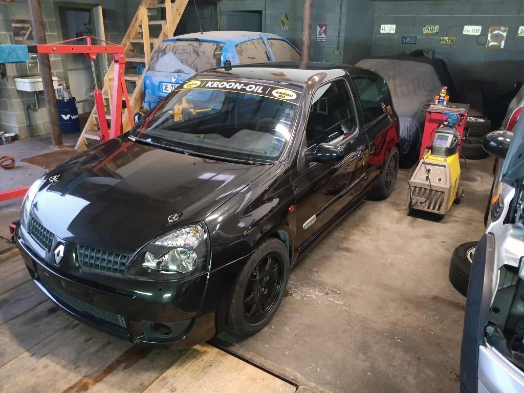 Clio RS Rallye, Auto's, Zwart, Particulier, Clio, Te koop