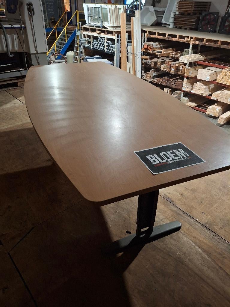 Tafel ovaal, Huis en Inrichting, Tafels | Eettafels, Ophalen, 200 cm of meer, 50 tot 100 cm, Zo goed als nieuw
