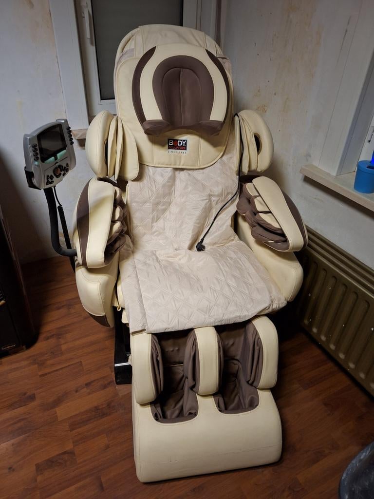 Masage stoel, Ophalen