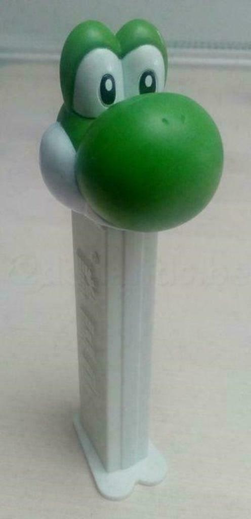 Distributeur PEZ YOSHI nitendo 2013, Envoi, Utilisé