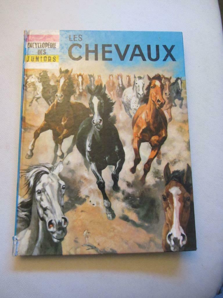 Les chevaux - encyclopédie des juniors, Enlèvement ou Envoi, Utilisé