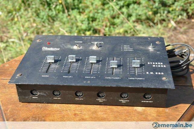 §table de mixage troubadour, Musique & Instruments, Enlèvement ou Envoi