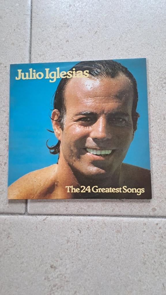 2 Lp Julio Iglesias (the 24 greatest songs), Enlèvement