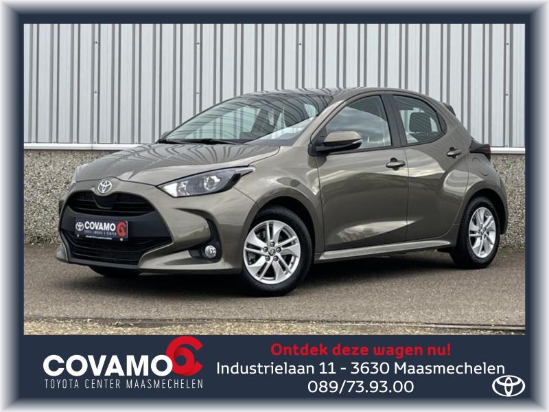 Toyota Yaris Dynamic, Overige kleuren, 1490 cc, Bedrijf, Hybride Elektrisch/Benzine