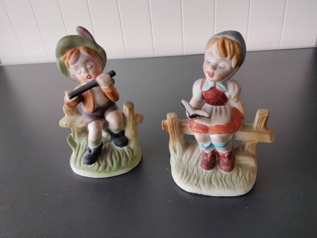 LOT de 9   personnages, Enlèvement ou Envoi