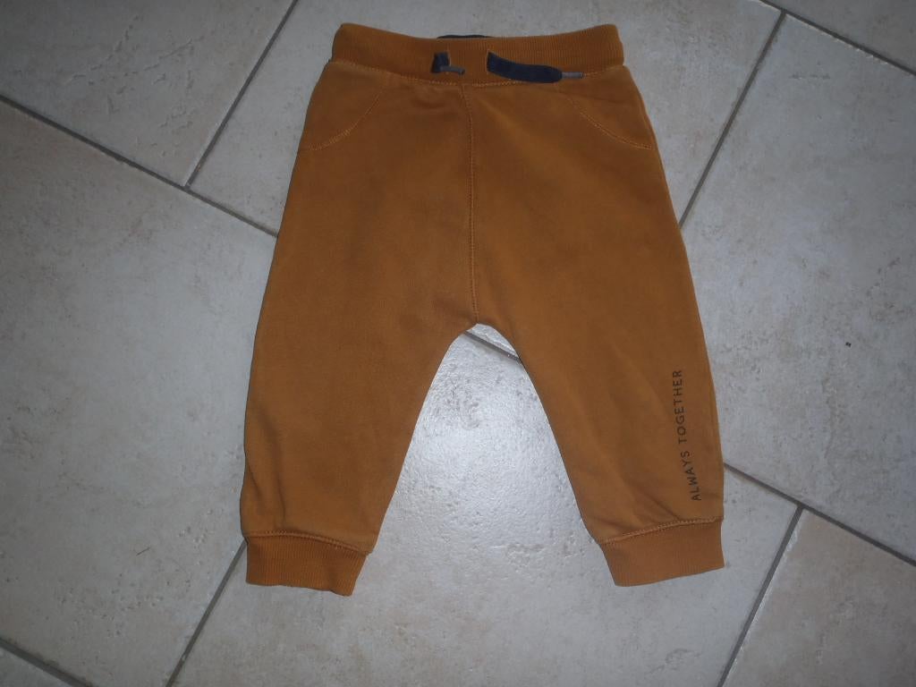 legging Kiabi taille 74, Garçon, Enlèvement ou Envoi, Comme neuf, Pantalon