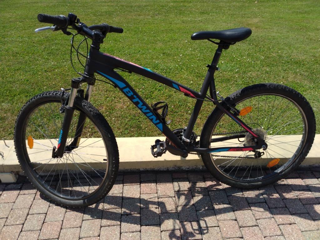 VTT avec cadre en aluminium B-TWIN noir mat édition limitée, Vélos & Vélomoteurs, Enlèvement, Utilisé, Autres marques