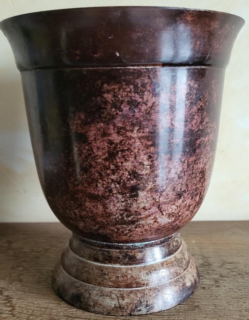 Cache-pot calice métallique, finition vintage brun/bordeaux, Enlèvement ou Envoi