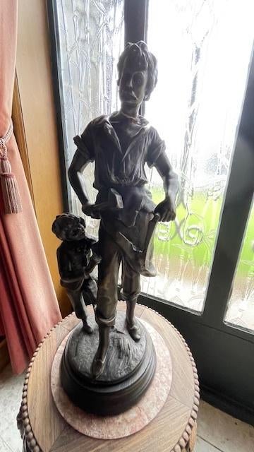Beeld van smid met kind, Antiek en Kunst, Ophalen
