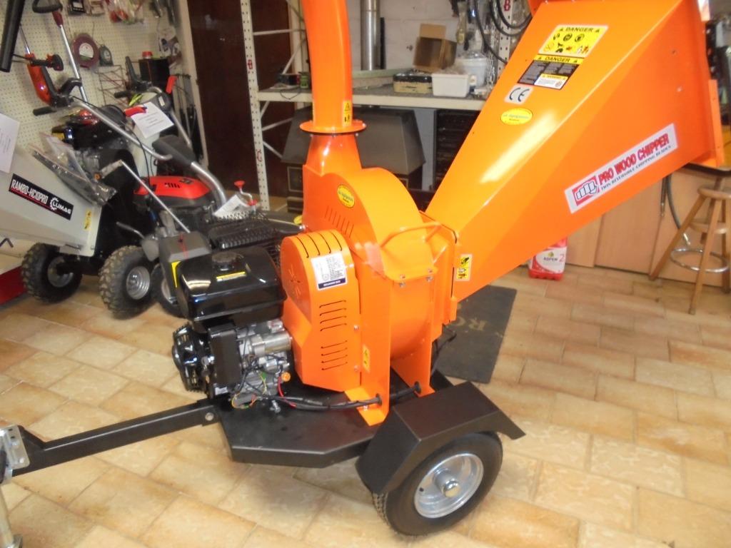 Nieuw Houthakselaars Fort -king  met benzine motor uit stock, Enlèvement, Broyeur