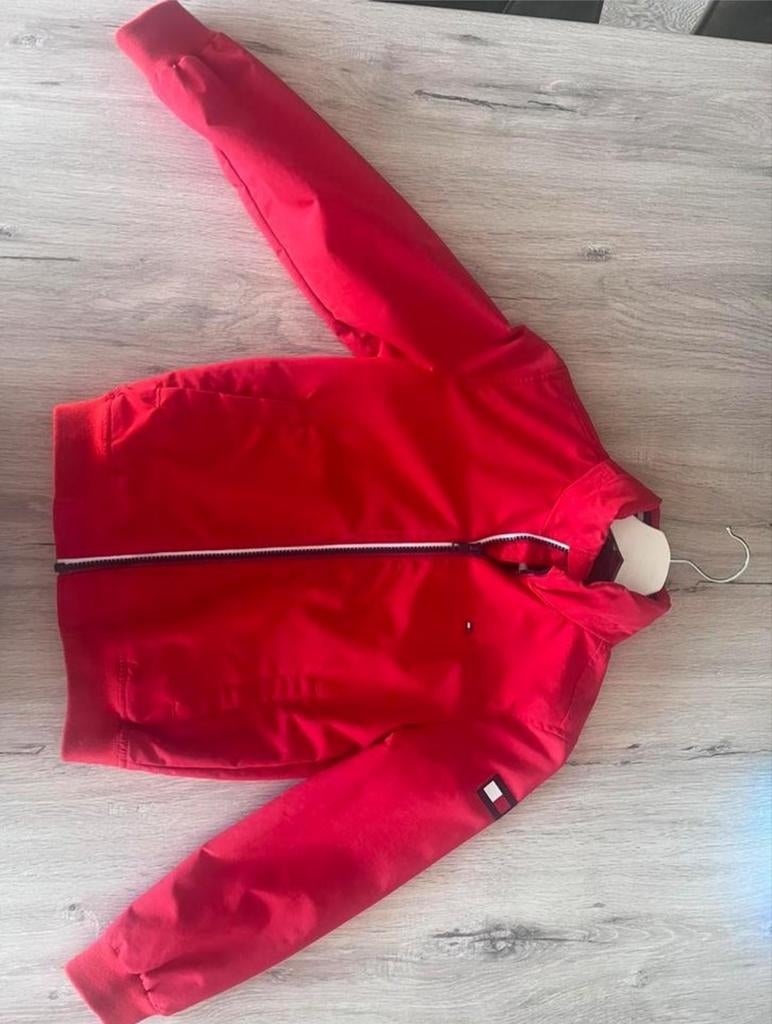 jas Tommy Hilfiger maat 128, Ophalen of Verzenden, Nieuw
