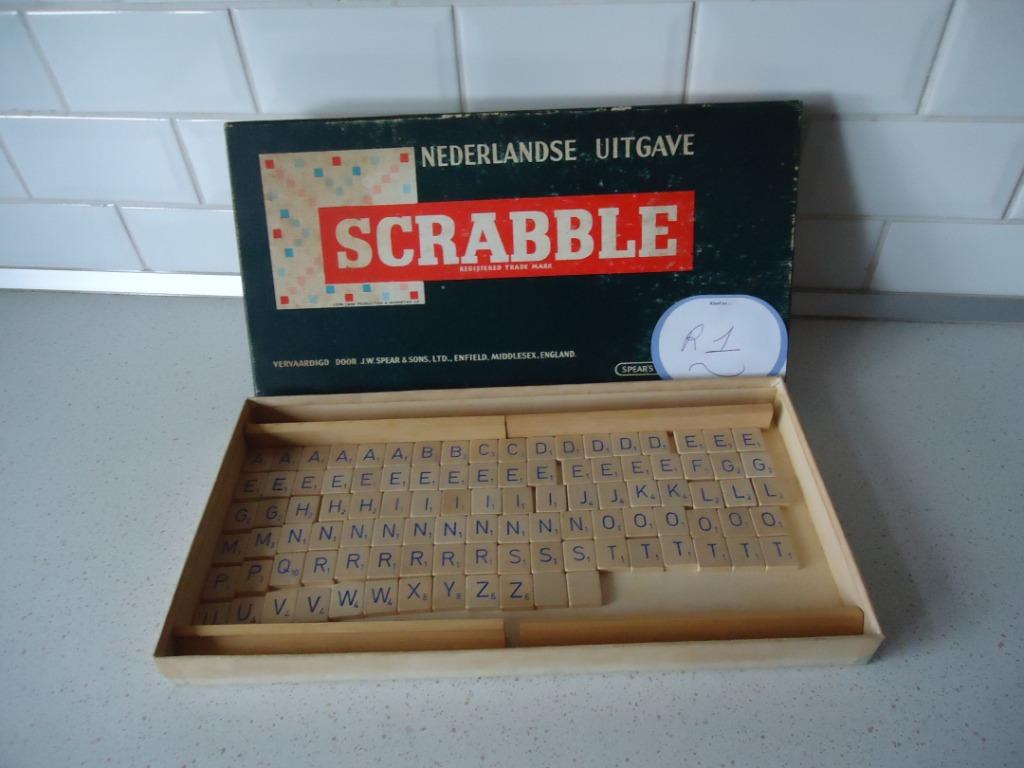 Vintage Scrabble van Spears Games in prima staat., Hobby en Vrije tijd, Een of twee spelers, Ophalen of Verzenden, Gebruikt, Spear's Games