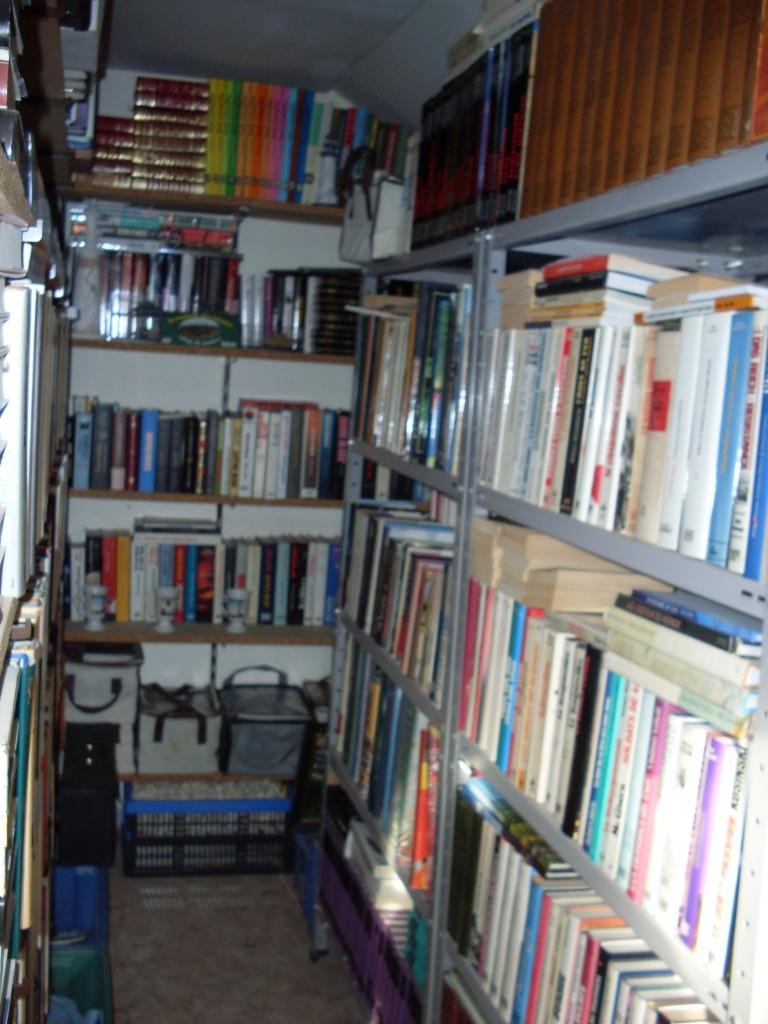A vendre bibliothèque complète : plus de 1900 livres, Boeken, Overige Boeken, Gelezen, Ophalen