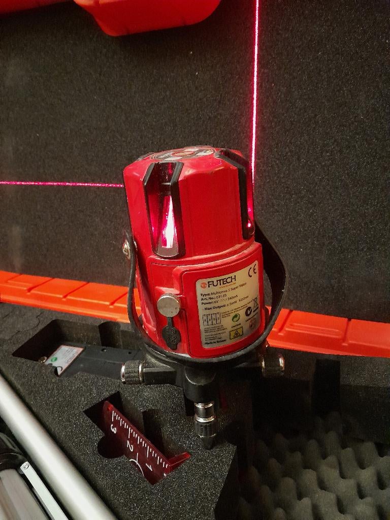 Laser Futech 031.05, Enlèvement, Utilisé
