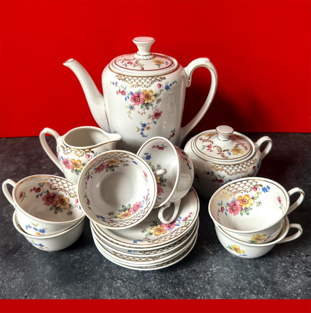 Antiek mokkaservies Zeh Scherzer Bavaria US Zone, Antiek en Kunst, Ophalen