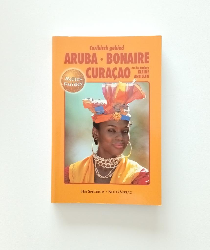 Aruba - Bonaire - Curaçao (Nelles Guide), Boeken, Reisgidsen, Overige merken, Ophalen of Verzenden, Zo goed als nieuw, Reisgids of -boek
