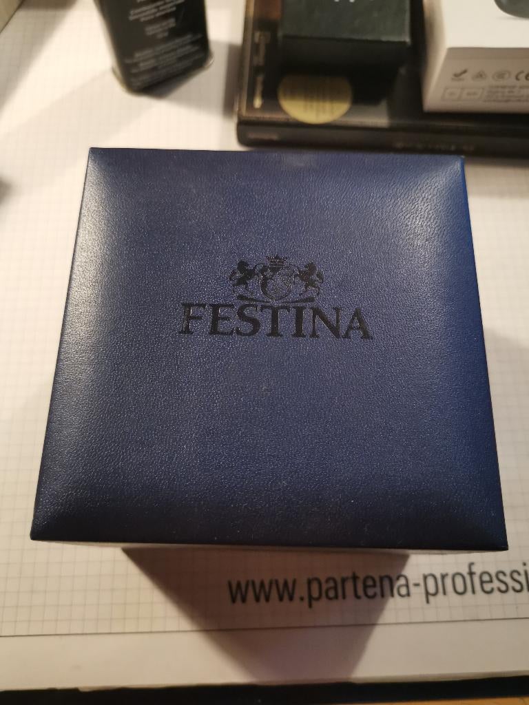 Montre Festina, Bijoux, Sacs & Beauté, Montres | Hommes, Montre-bracelet, Autres marques, Enlèvement ou Envoi, Cuir
