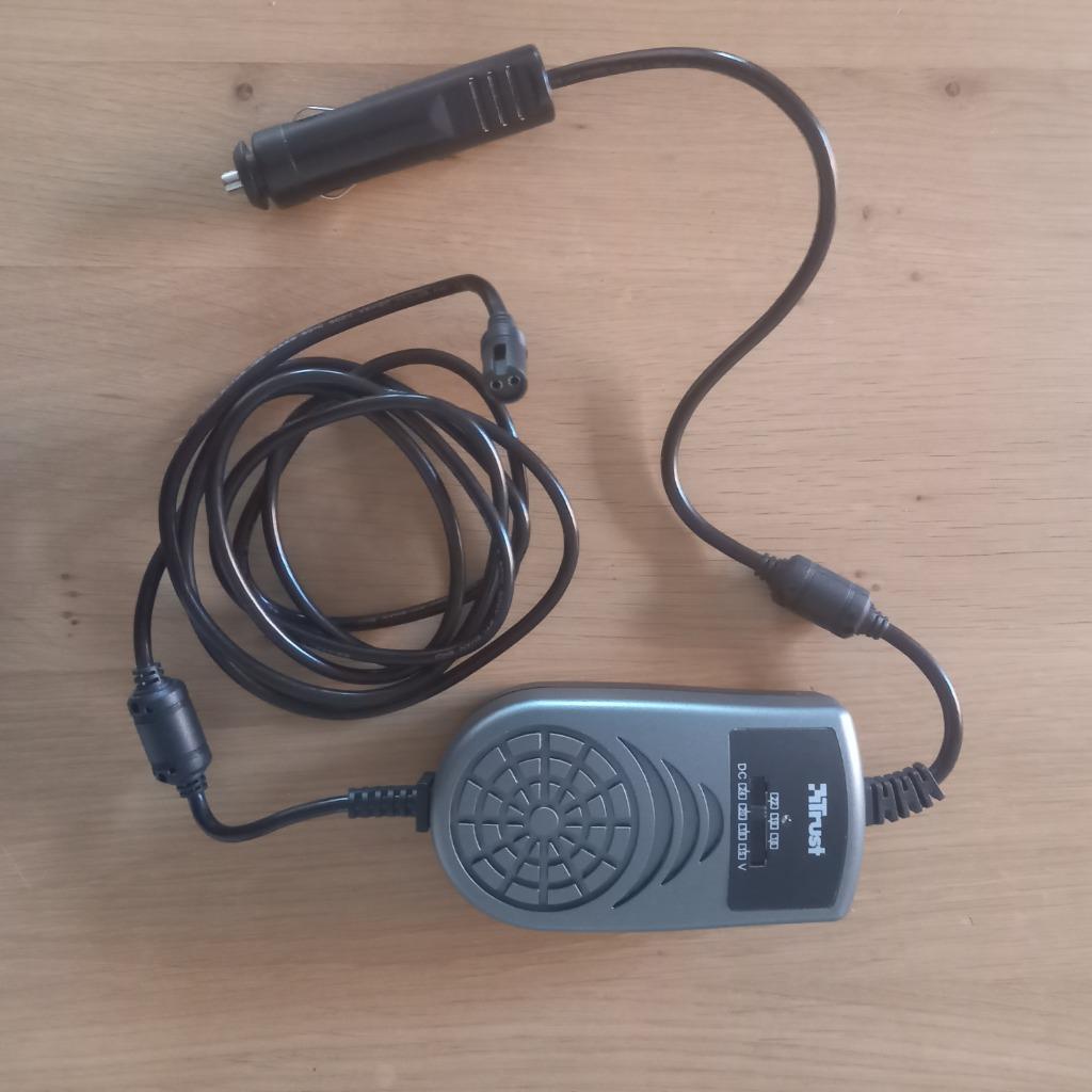 Adaptateur secteur pour ordinateur portable Trust PW-1200p, Enlèvement ou Envoi, Comme neuf, Trust