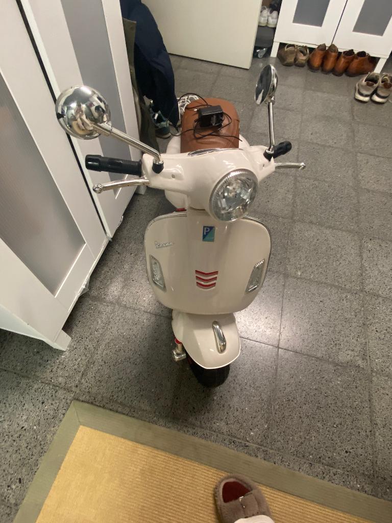 Elektrische scooter kinderen, Kinderen en Baby's, Speelgoed | Buiten | Accuvoertuigen, Ophalen, Zo goed als nieuw
