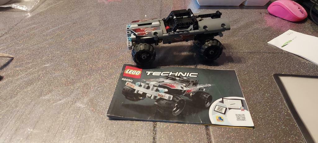 lego 42090 getaway truck, Ophalen of Verzenden, Gebruikt, Complete set, Lego