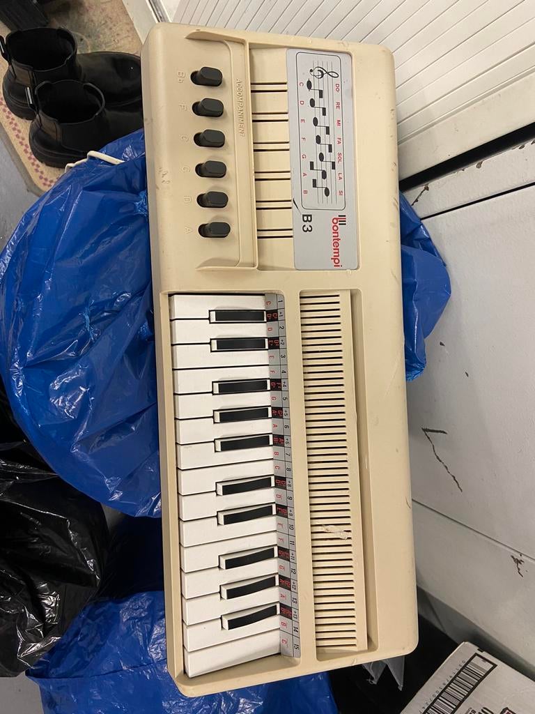 Bontempi B3, Musique & Instruments, Utilisé