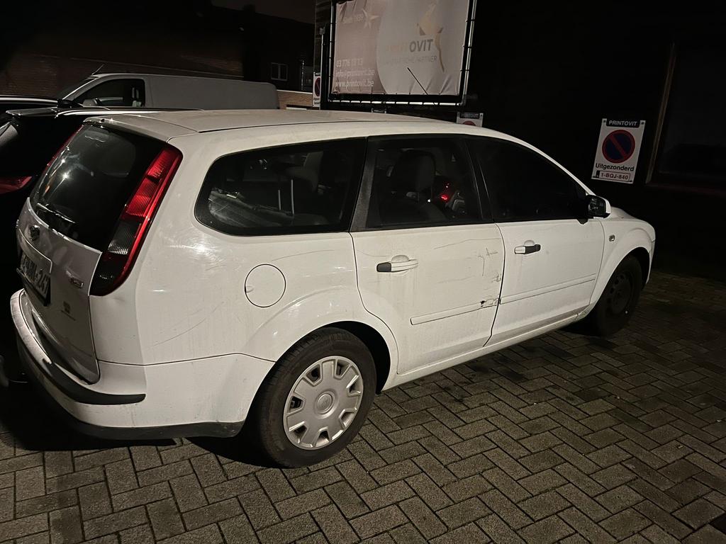 Ford focus, 4 deurs, Wit, Bedrijf, Euro 4