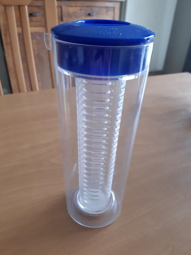 Waterfles met fruitfilter., Ophalen of Verzenden, Nieuw