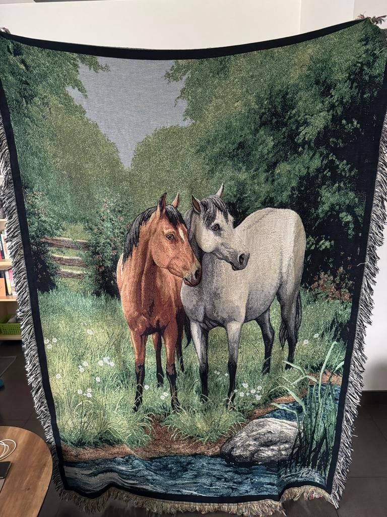 Groot wandkleed met paarden, Huis en Inrichting, Woonaccessoires | Wanddecoraties, Ophalen of Verzenden, Zo goed als nieuw