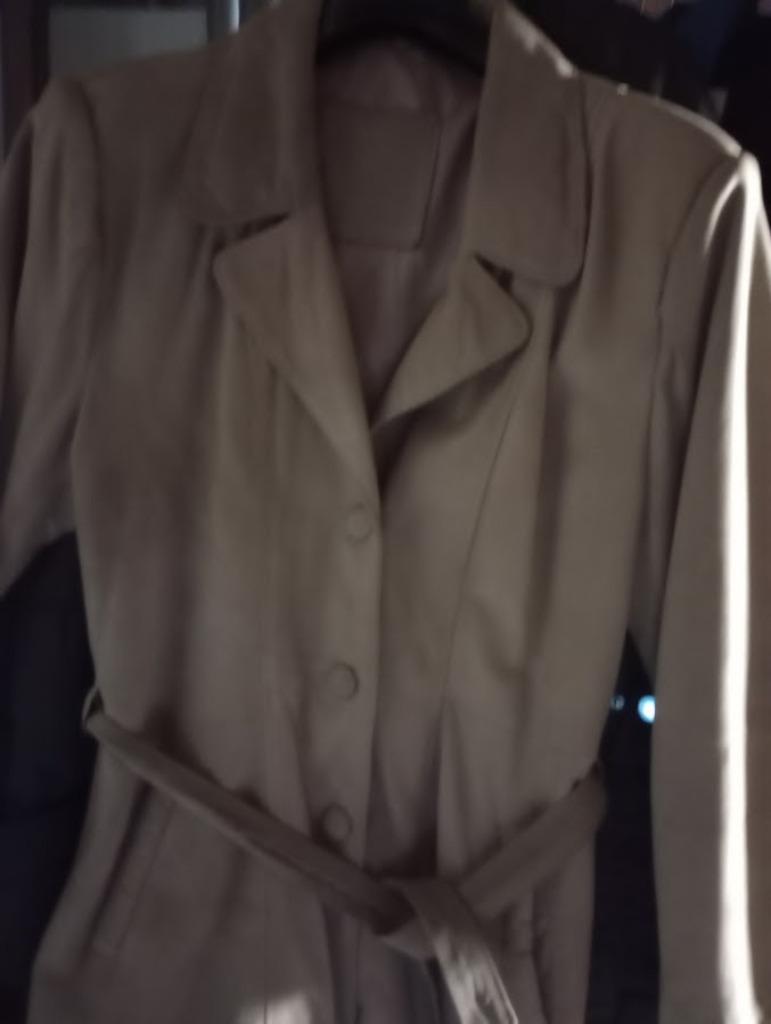 Veste « en cuir » pour femme avec ceinture (comme neuve !), ANDERE, Autres couleurs, Taille 36 (S), Comme neuf