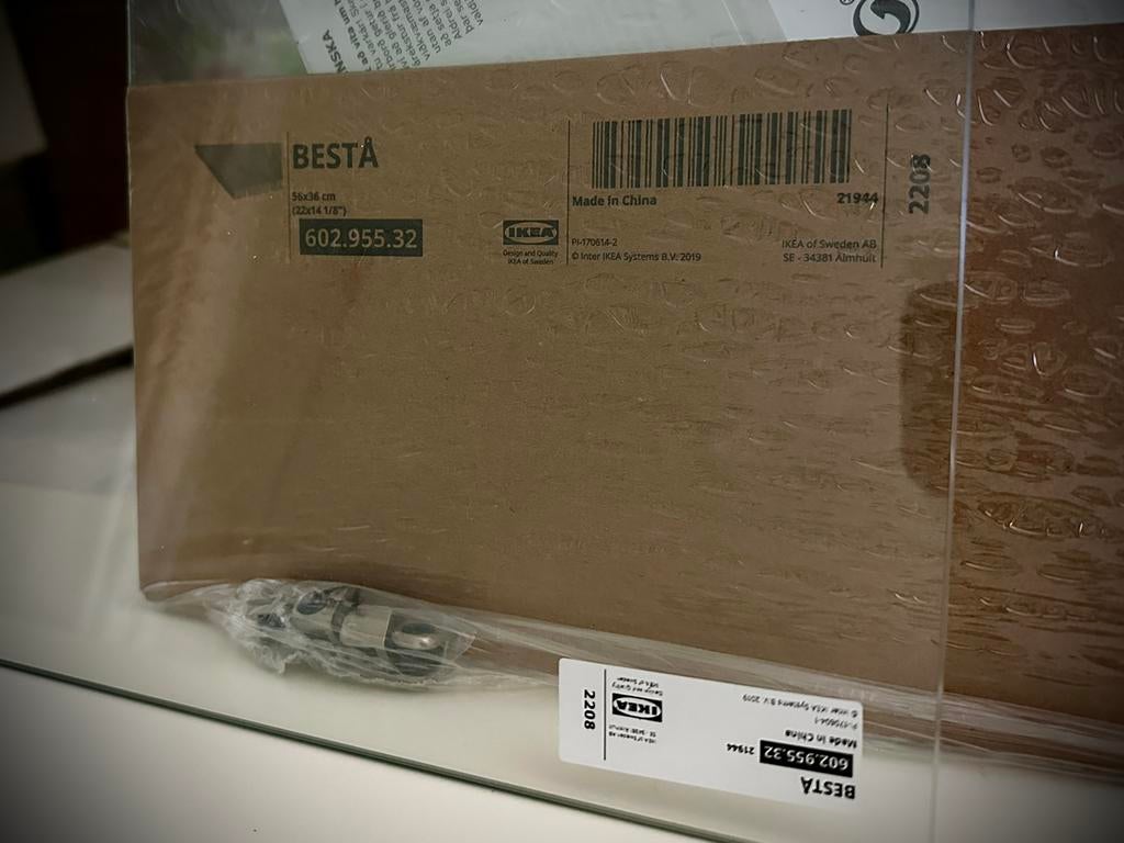 2x Besta glasplaat, Ophalen, Zo goed als nieuw