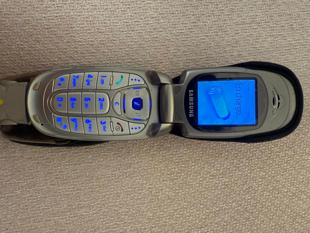 Samsung SGH-X480 (batterie HS), Autres modèles, Clavier physique, Enlèvement, Utilisé