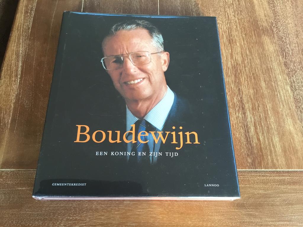 Boek Koning Boudewijn - nieuw, Verzamelen, Ophalen of Verzenden, Nieuw, Tijdschrift of Boek