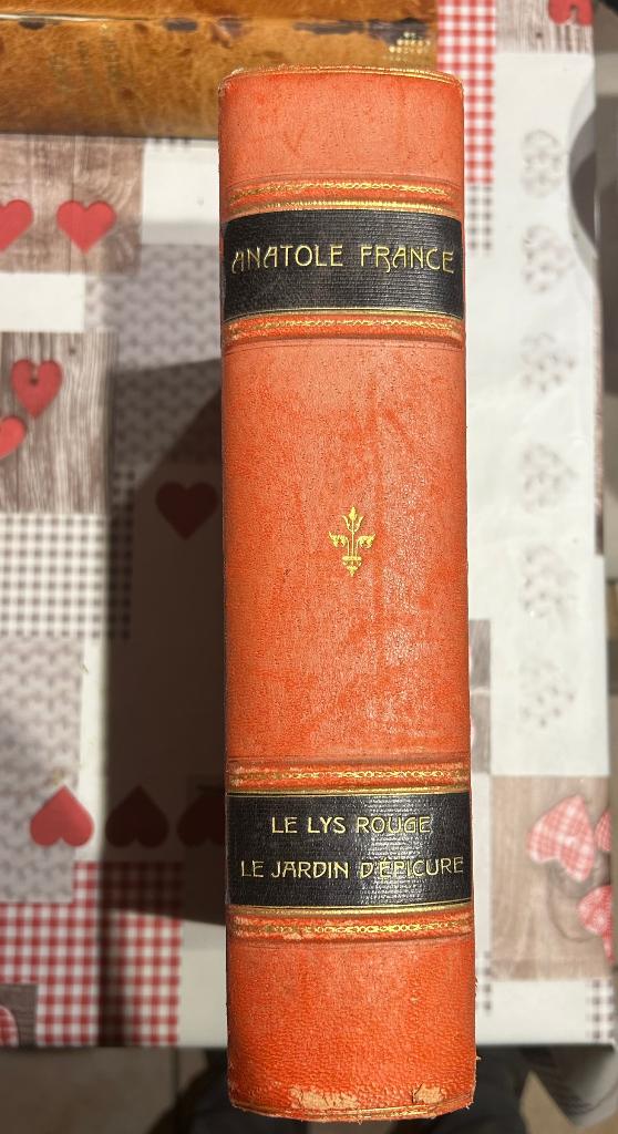 ANATOLE FRANCE Volume 9 1927 De rode lelie De Epicurus-tuin, Antiek en Kunst, Ophalen of Verzenden, Anatole France