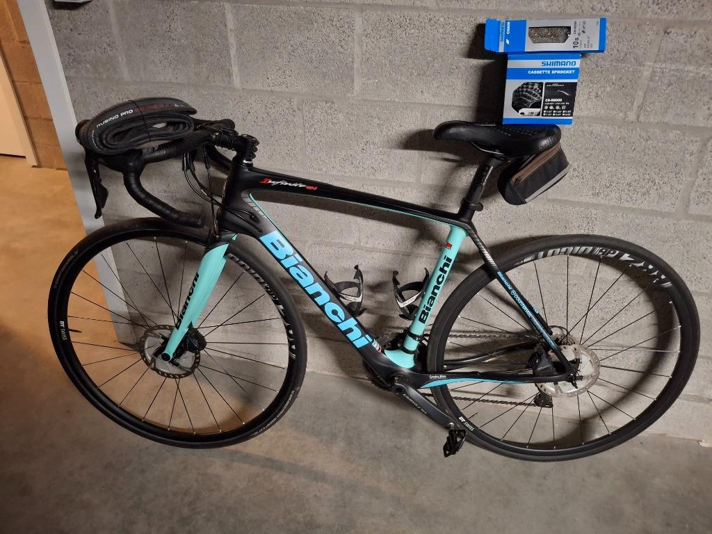 Bianchi koersfiets, Fietsen en Brommers, 28 inch, 10 tot 15 versnellingen, Zo goed als nieuw, 50 tot 53 cm
