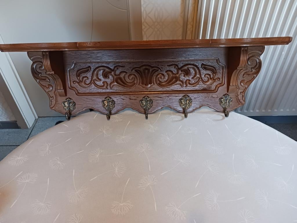 Vintage houten wandrek/ kapstok met hoedenplank., Ophalen