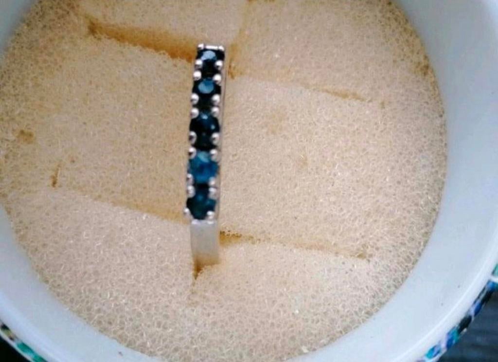 Bague en or 14 carats avec 5 saphirs véritables, 18 à 19, Comme neuf, Or, Blanc