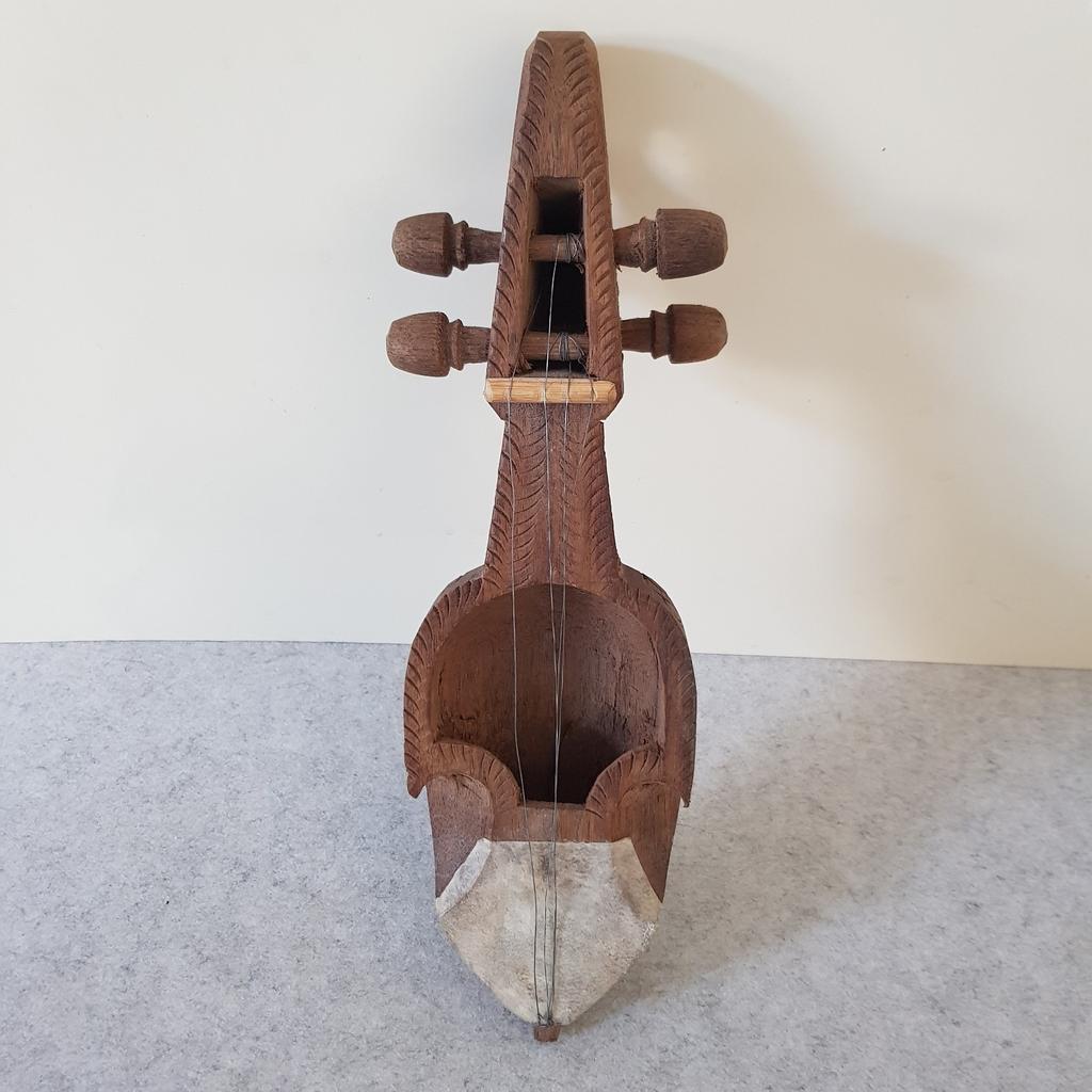 Sarangi, muziekinstrument uit Nepal, Antiquités & Art, Art | Art non-occidental, Enlèvement ou Envoi