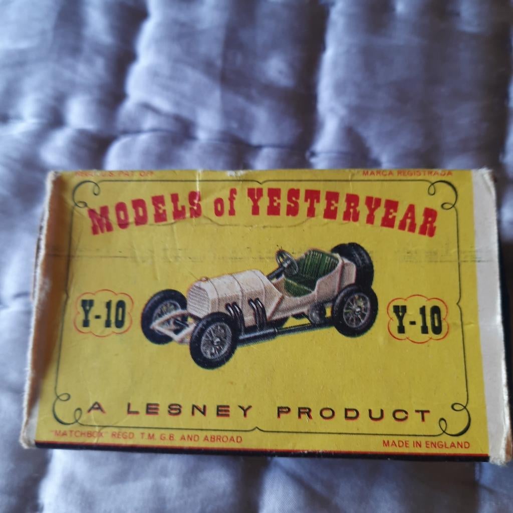 MATCHBOX MOYY Y-10  LEEG DOOSJE*VINTAGE*, Ophalen, Gebruikt, Overige typen, Matchbox