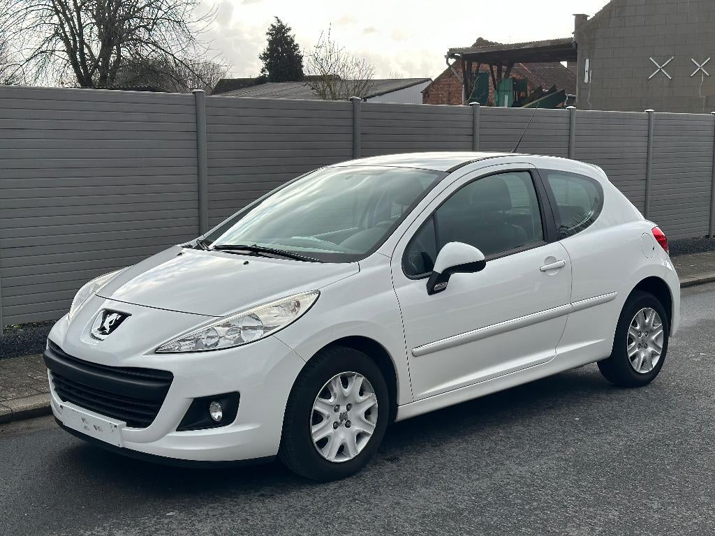 Peugeot 207 + 1.4i Essence Airco 109.000KM Euro 5, Achat, Entreprise, Noir, Tissu