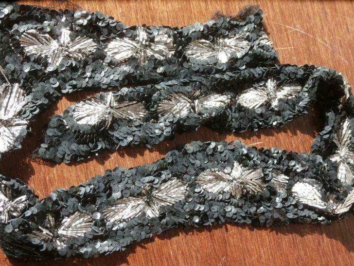 Ornement de collier à paillettes antique (1900), Enlèvement ou Envoi