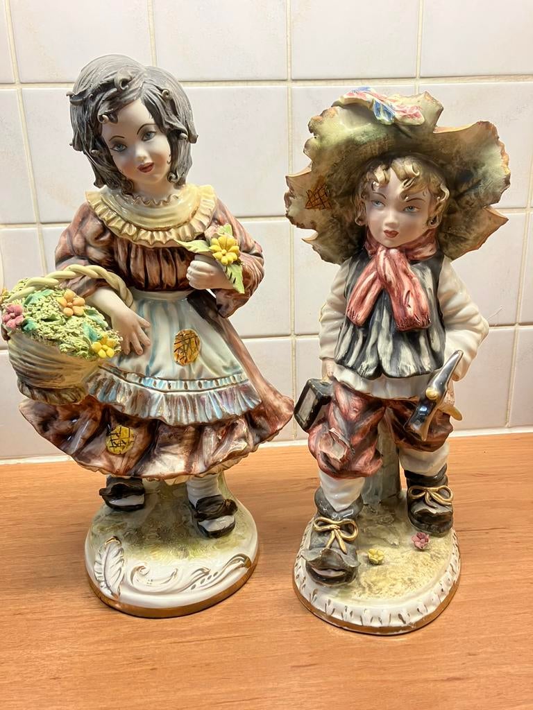 Statues en porcelaine, Enlèvement, Utilisé, Humain