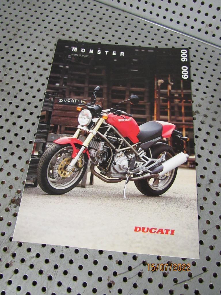 Brochure Ducati M600 & M900 Monster Models '96, Enlèvement ou Envoi, Utilisé, Ducati, Marque ou Modèle