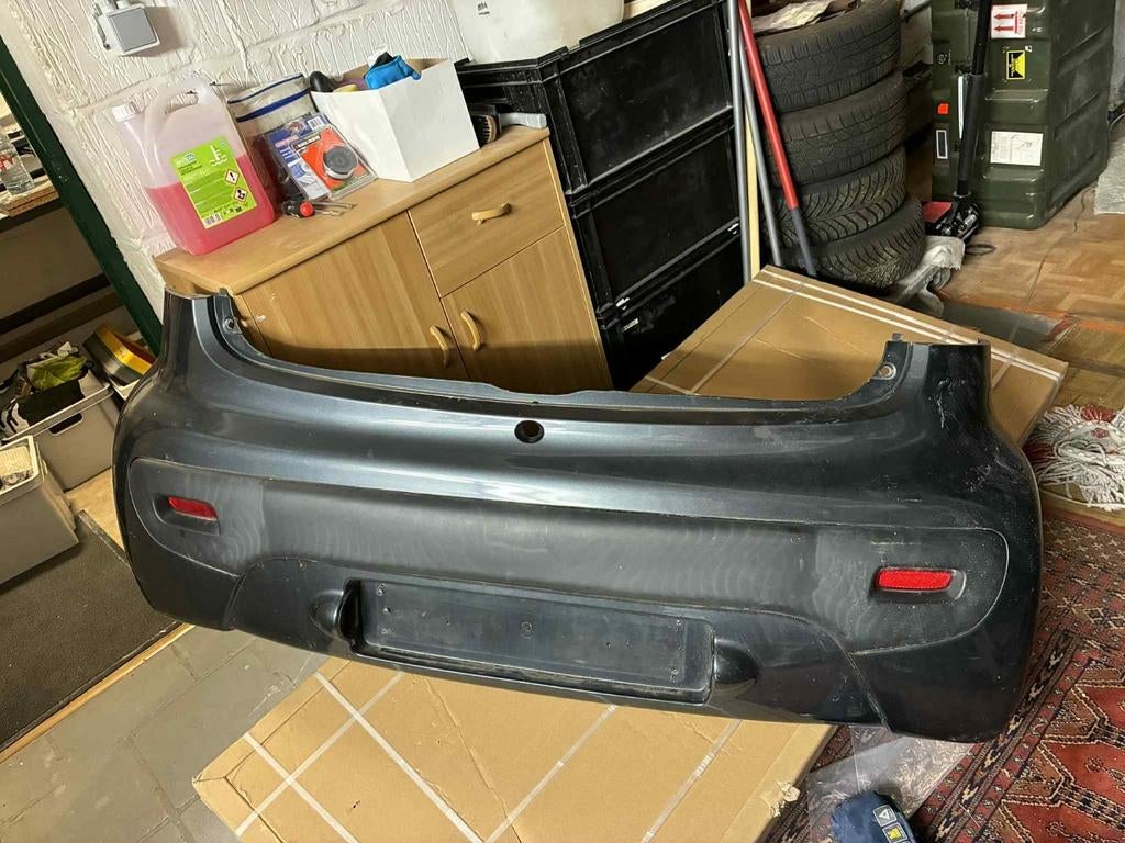 Pare choc Peugeot 107 - en état - griffes, Enlèvement ou Envoi, Peugeot