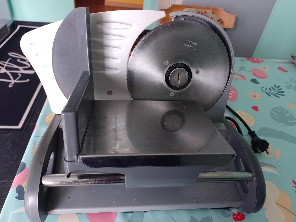 Domo snijmachine, Elektronische apparatuur, Ophalen, Gebruikt