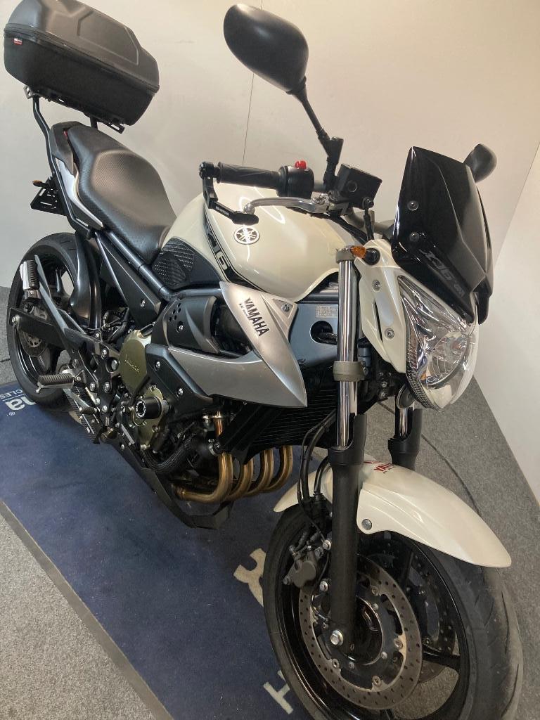 Yamaha XJ 6 MY'09 ref. LS 3222, Sportuitlaat, 4 cilinders, Motorrijbewijs A, Bedrijf