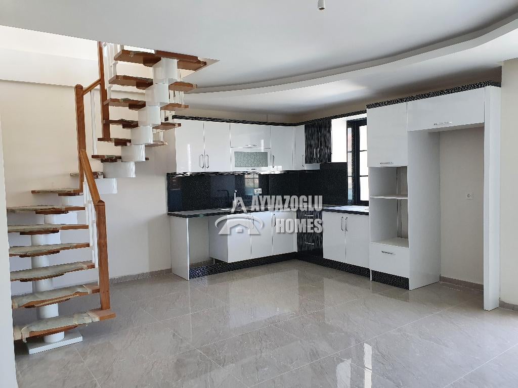 Penthouse met de mogelijkheid om staatsburgerschap, Immo, 240 m², Appartement, 4 kamers, Turkije